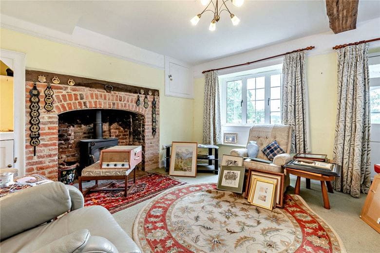 100 acres House, Leckhampstead, Newbury RG20 - Sold STC