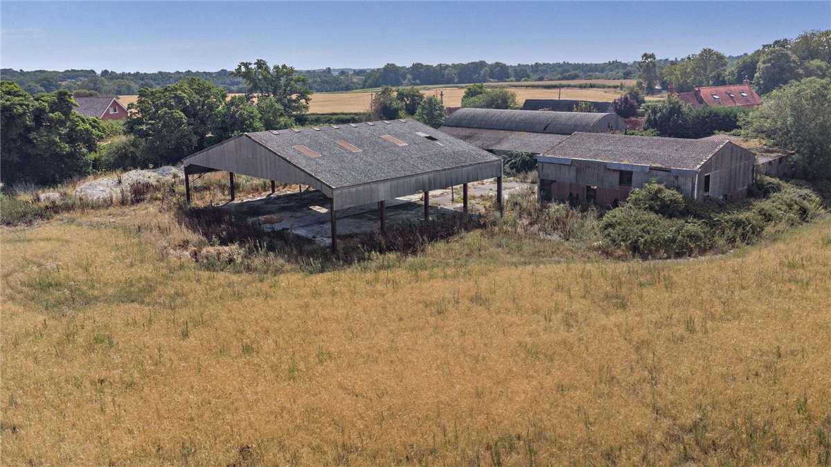 22.4 acres Land, Buscot Road, Bradfield Southend RG7 - Sold STC