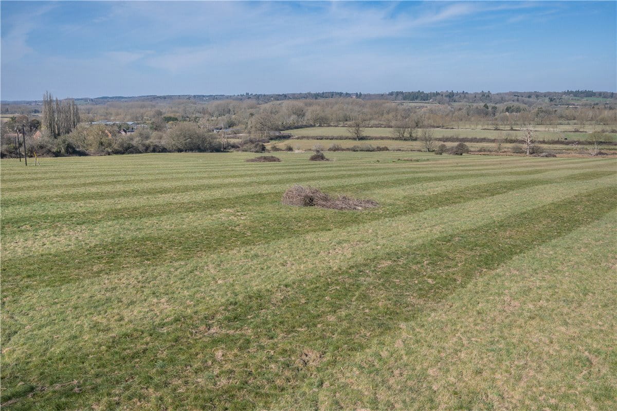 80.4 acres House, Church Road, Aldermaston RG7 - Sold STC