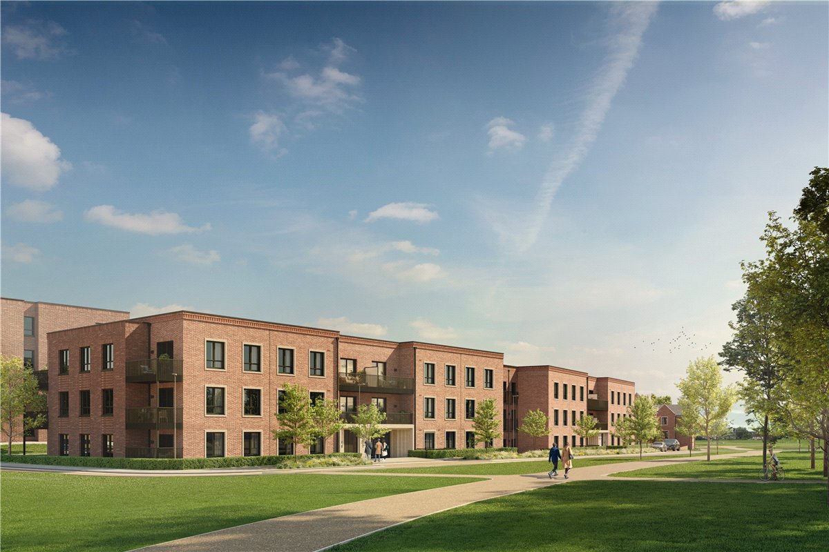 3 bedroom flat, London Square Wandsworth Common, Springfield Drive SW17 - Available