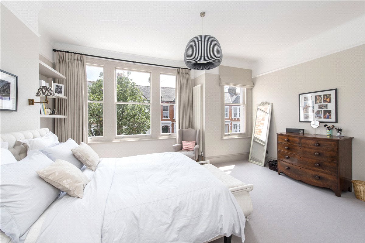 4 bedroom house, Fernside Road, London SW12 - Sold