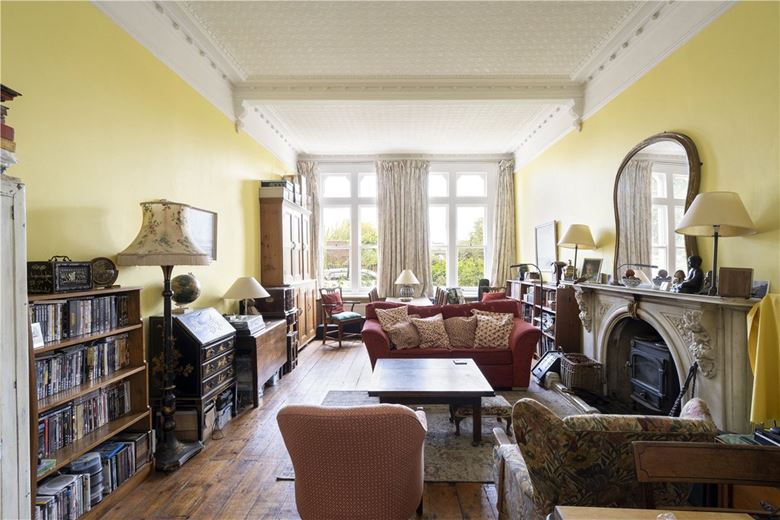 2 bedroom flat, Trinity Fields, Wandsworth Common SW17 - Sold STC