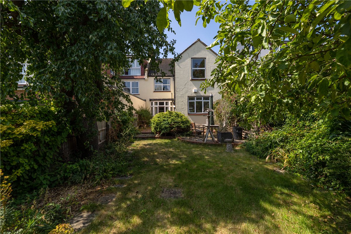 4 bedroom house, Frewin Road, London SW18 - Sold