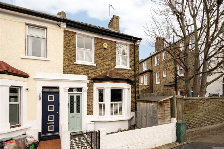 4 bedroom house, Beechcroft Road, London SW17 - Available
