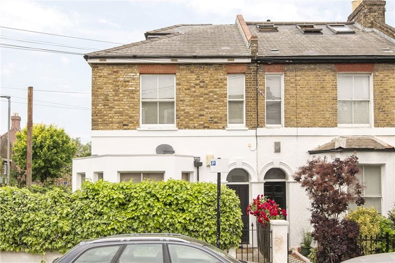 2 bedroom flat, Nottingham Road, London SW17 - Available