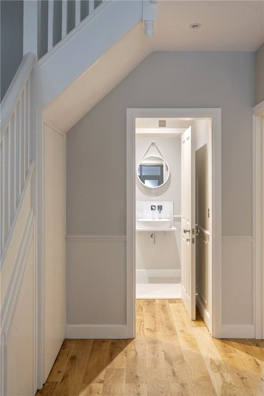 5 bedroom house, Magdalen Road, London SW18 - Available