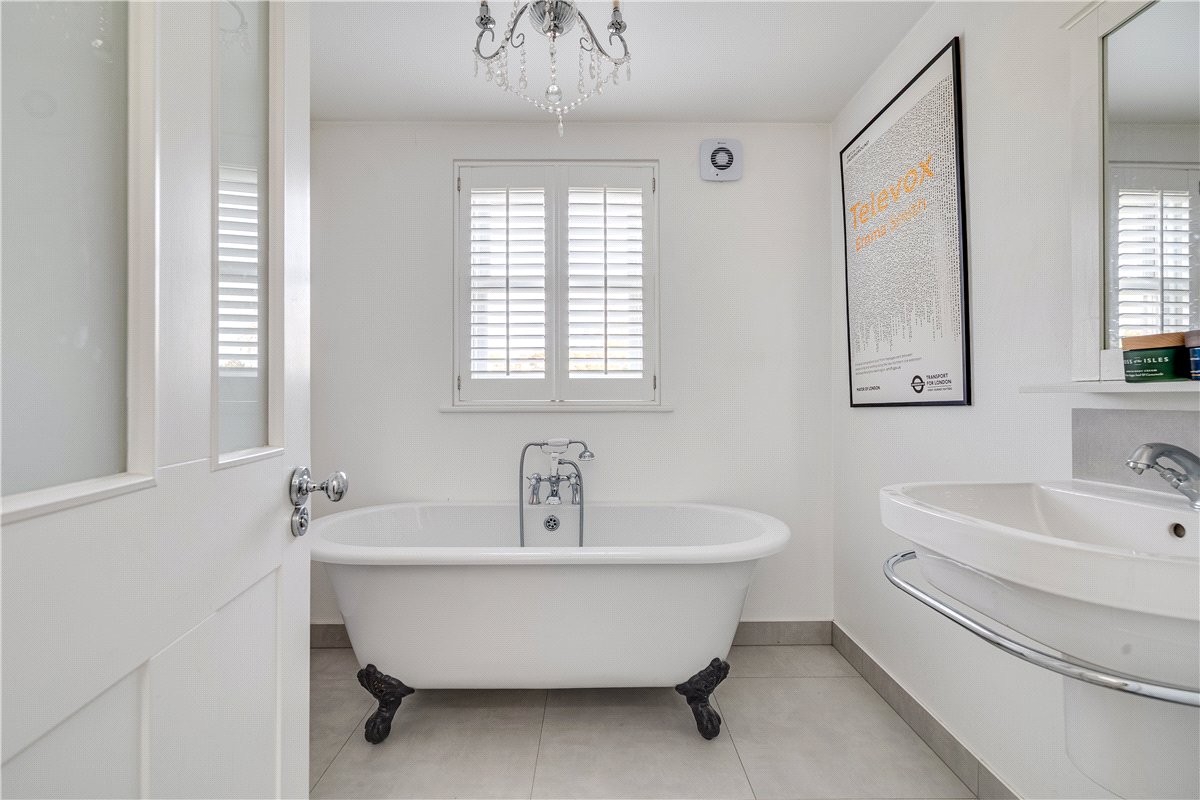 4 bedroom house, Althorp Road, Bellevue Village SW17 - Sold STC