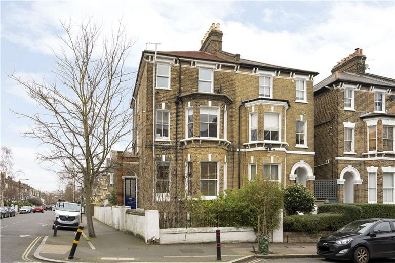 1 bedroom flat, Gauden Road, London SW4 - Sold STC