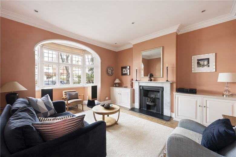 5 bedroom house, Magdalen Road, London SW18 - Sold