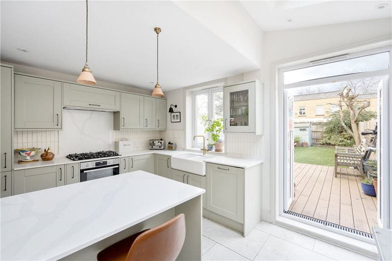 3 bedroom house, Burntwood Lane, Wandsworth SW17 - Sold STC