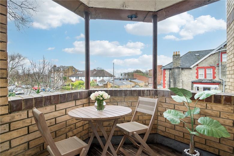 1 bedroom flat, Bedford Hill, Balham SW12 - Sold