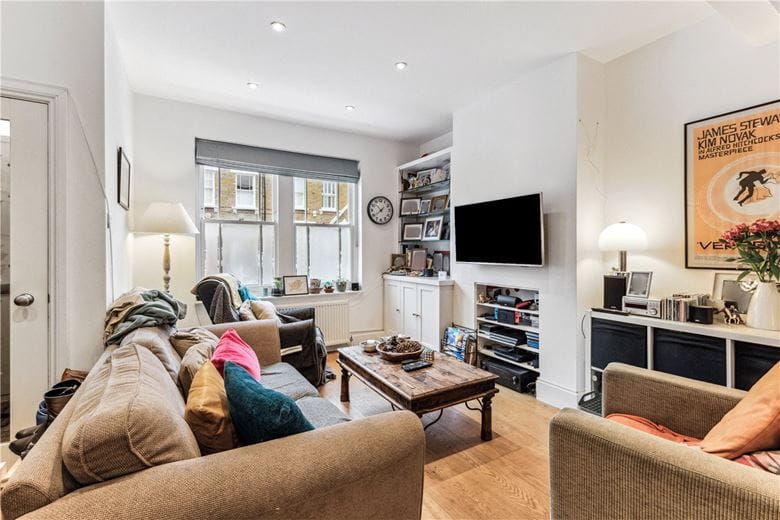 3 bedroom , Morrison Street, Shaftesbury Estate SW11 - Available