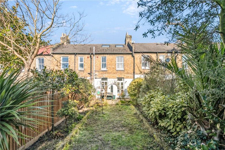 2 bedroom house, Smallwood Road, London SW17 - Sold
