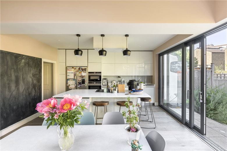 5 bedroom house, Tunley Road, London SW17 - Sold