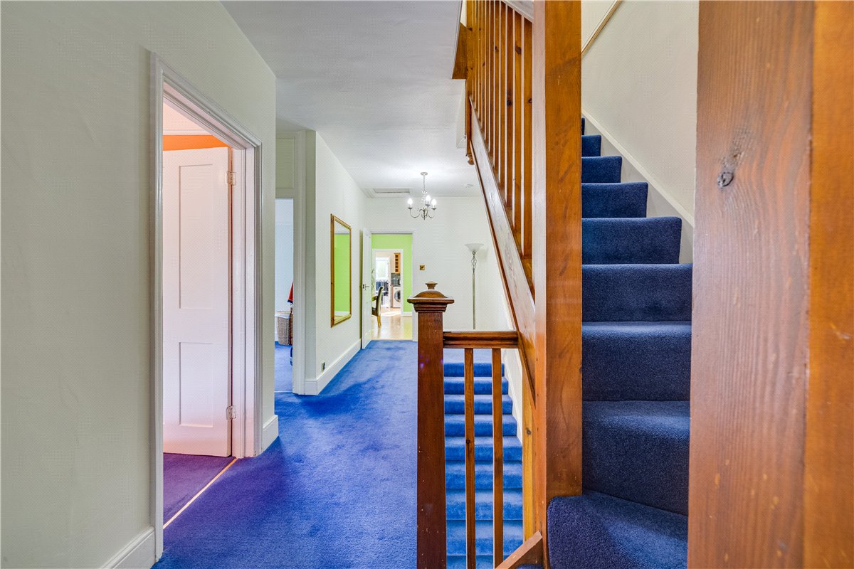 4 bedroom maisonette, Strickland Row, Wandsworth Common SW18 - Available