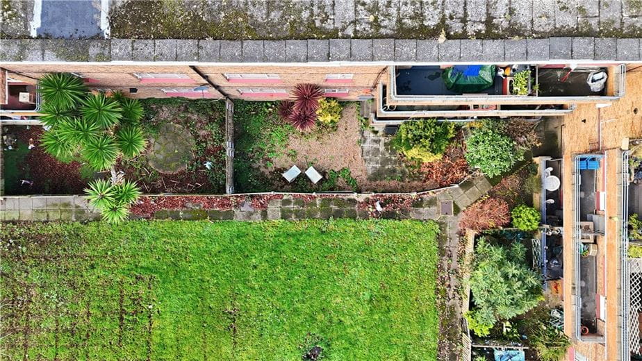 4 bedroom flat, Bolingbroke Grove, London SW11 - Available