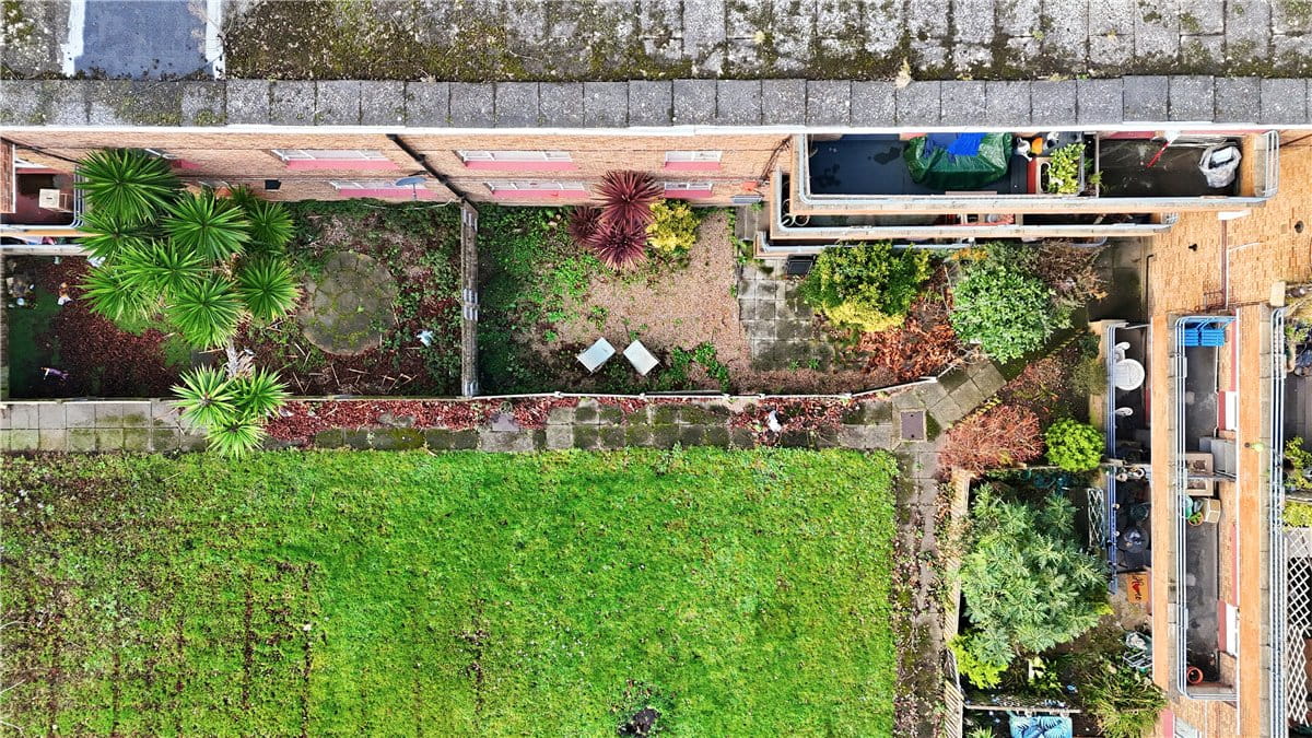 4 bedroom flat, Bolingbroke Grove, London SW11 - Available