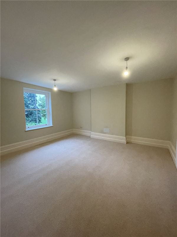 4 bedroom house, Sutton on Derwent, York YO41 - Available