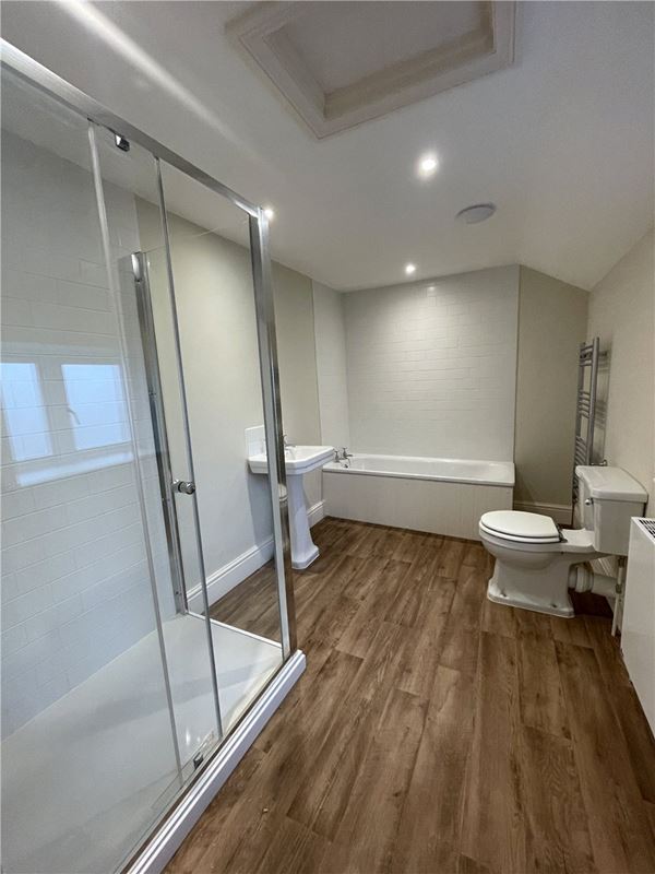 4 bedroom house, Sutton on Derwent, York YO41 - Available