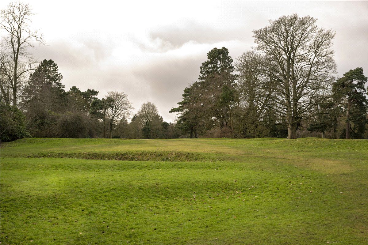 6 bedroom house, Harlow Moor Drive, Harrogate HG2