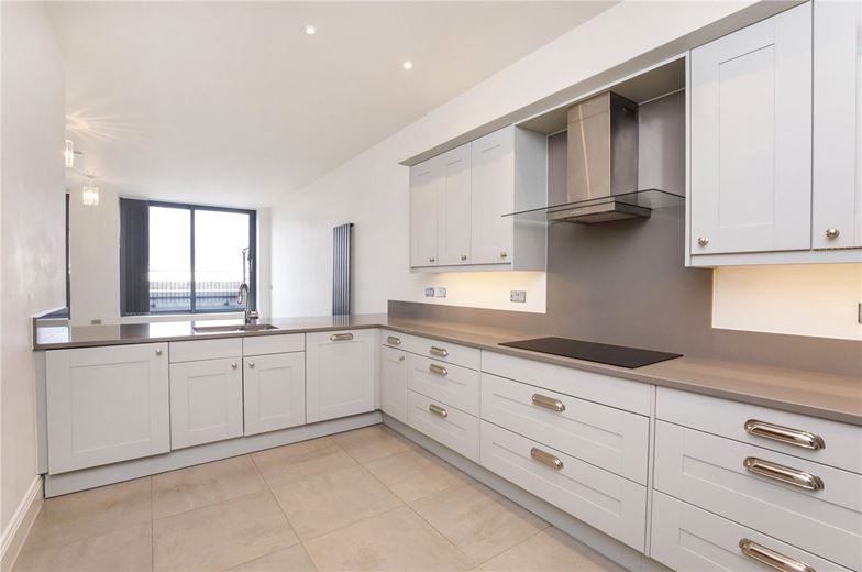 3 bedroom flat, The Residence, Bishopthorpe Road YO23