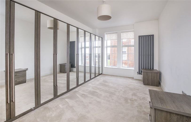 3 bedroom flat, The Residence, Bishopthorpe Road YO23