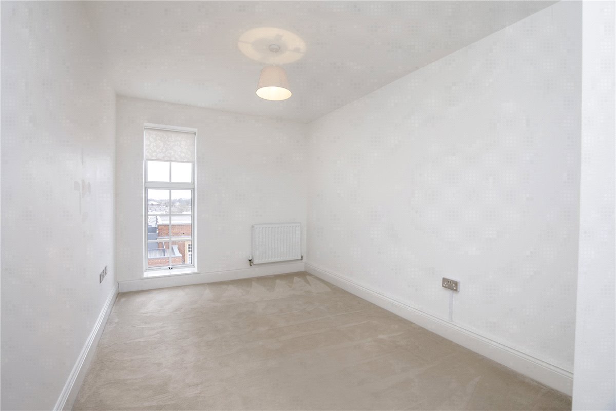 3 bedroom flat, The Residence, Bishopthorpe Road YO23
