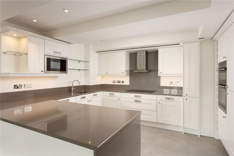 2 bedroom flat, The Residence, Bishopthorpe Road YO23