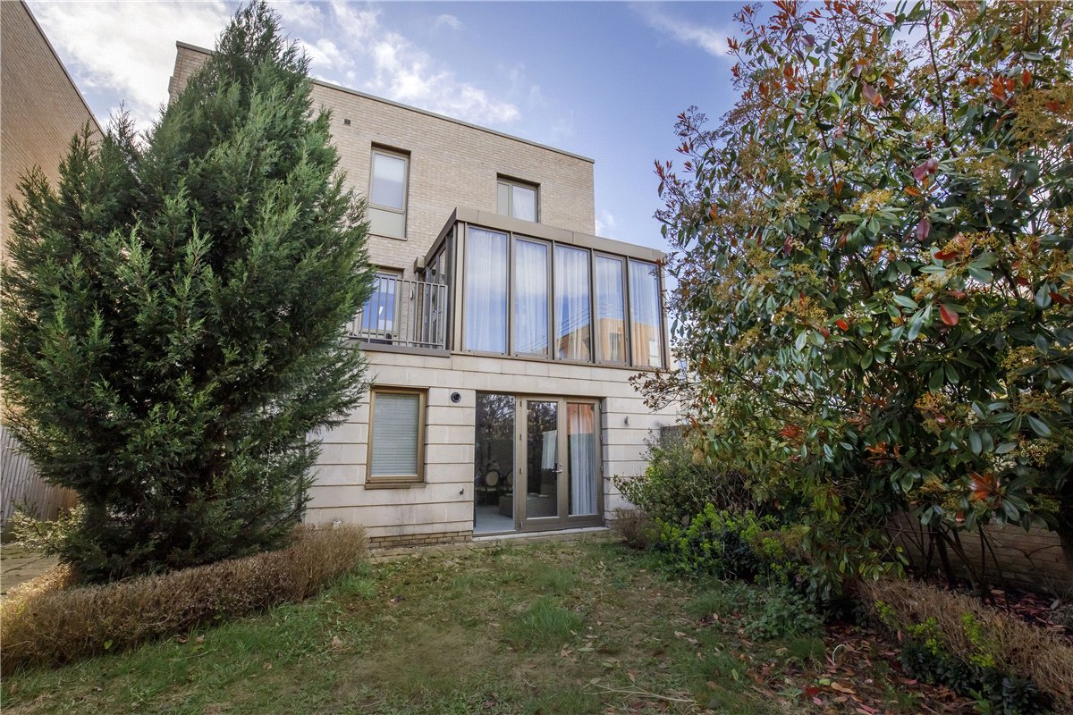 4 bedroom house, Clock Tower Way, York YO23 - Available