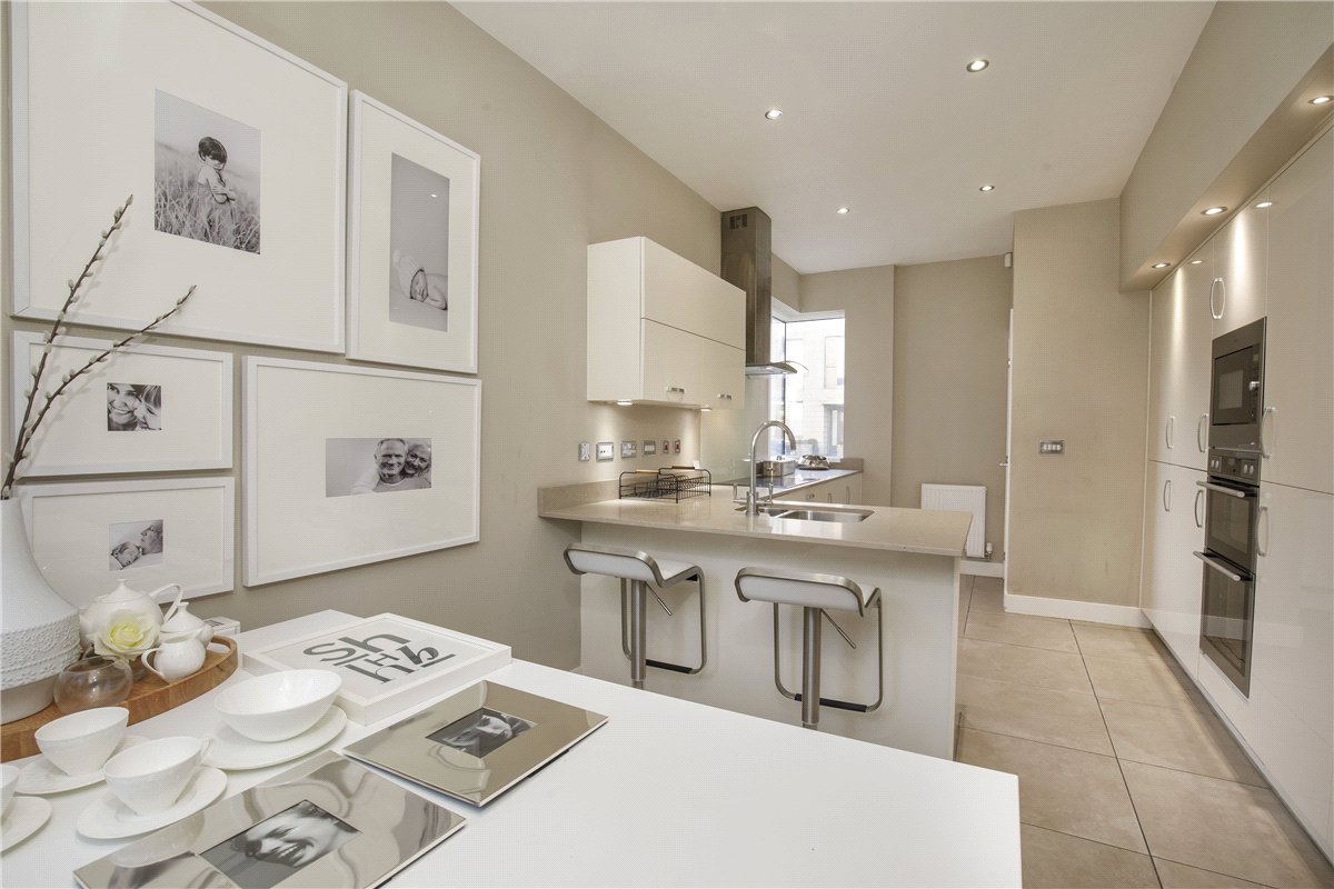 4 bedroom house, Clock Tower Way, York YO23 - Available