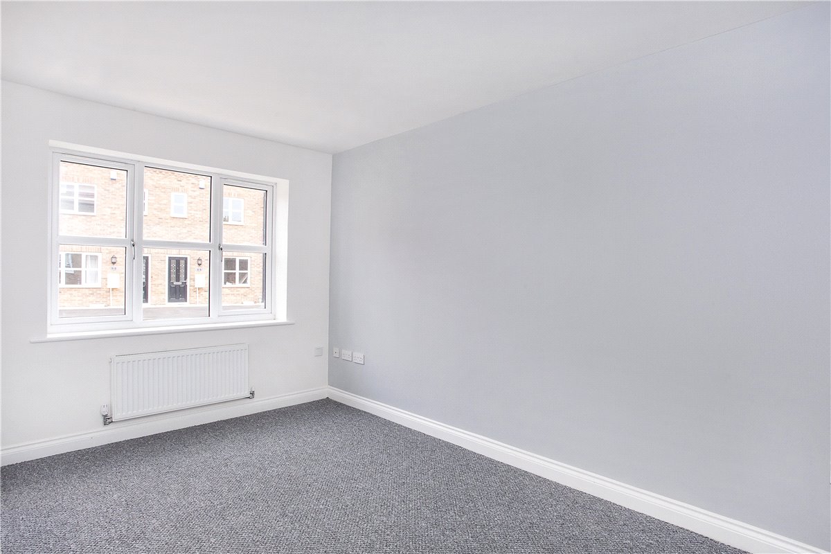 3 bedroom house, Millgate Court, Selby YO8 - Let Agreed