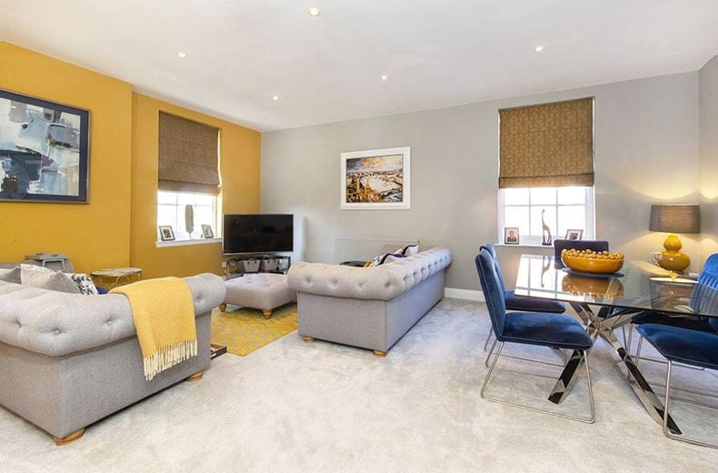 4 bedroom flat, Tadcaster Road, York YO24 - Available