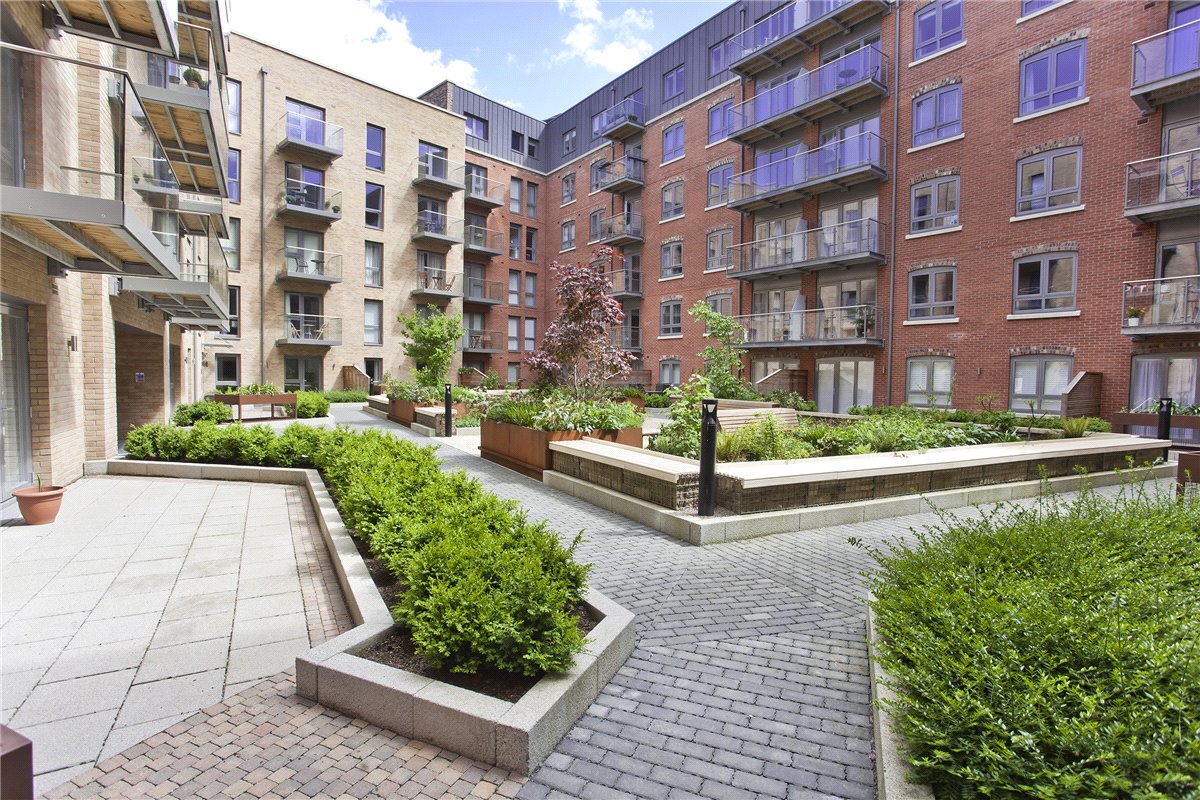 1 bedroom flat, Leetham House, Leetham Lane YO1 - Let Agreed