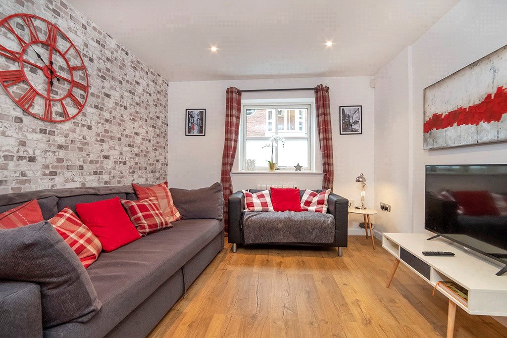 2 bedroom flat, Centurion Square, Skeldergate YO1 - Let Agreed