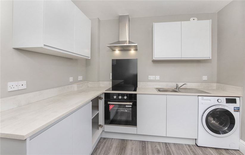 2 bedroom flat, Regent Parade, Harrogate HG1