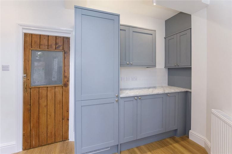 2 bedroom house, Knavesmire Crescent, York YO23 - Let Agreed