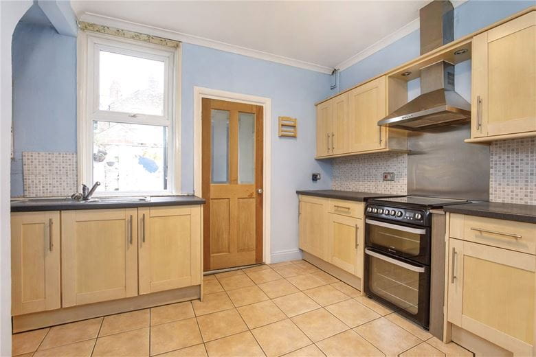 3 bedroom house, Montague Street, York YO23