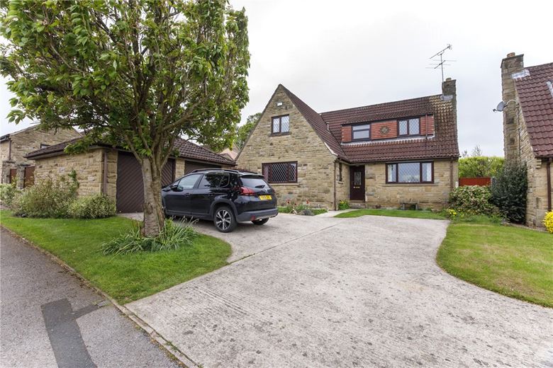 4 bedroom house, Ashburn Way, Wetherby LS22 - Let Agreed