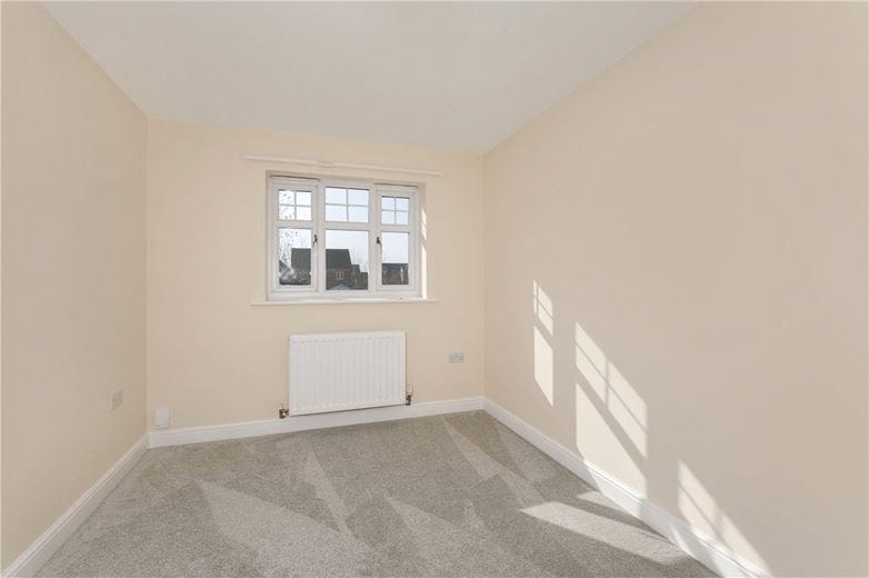 3 bedroom house, Bracken Way, Harworth DN11 - Available