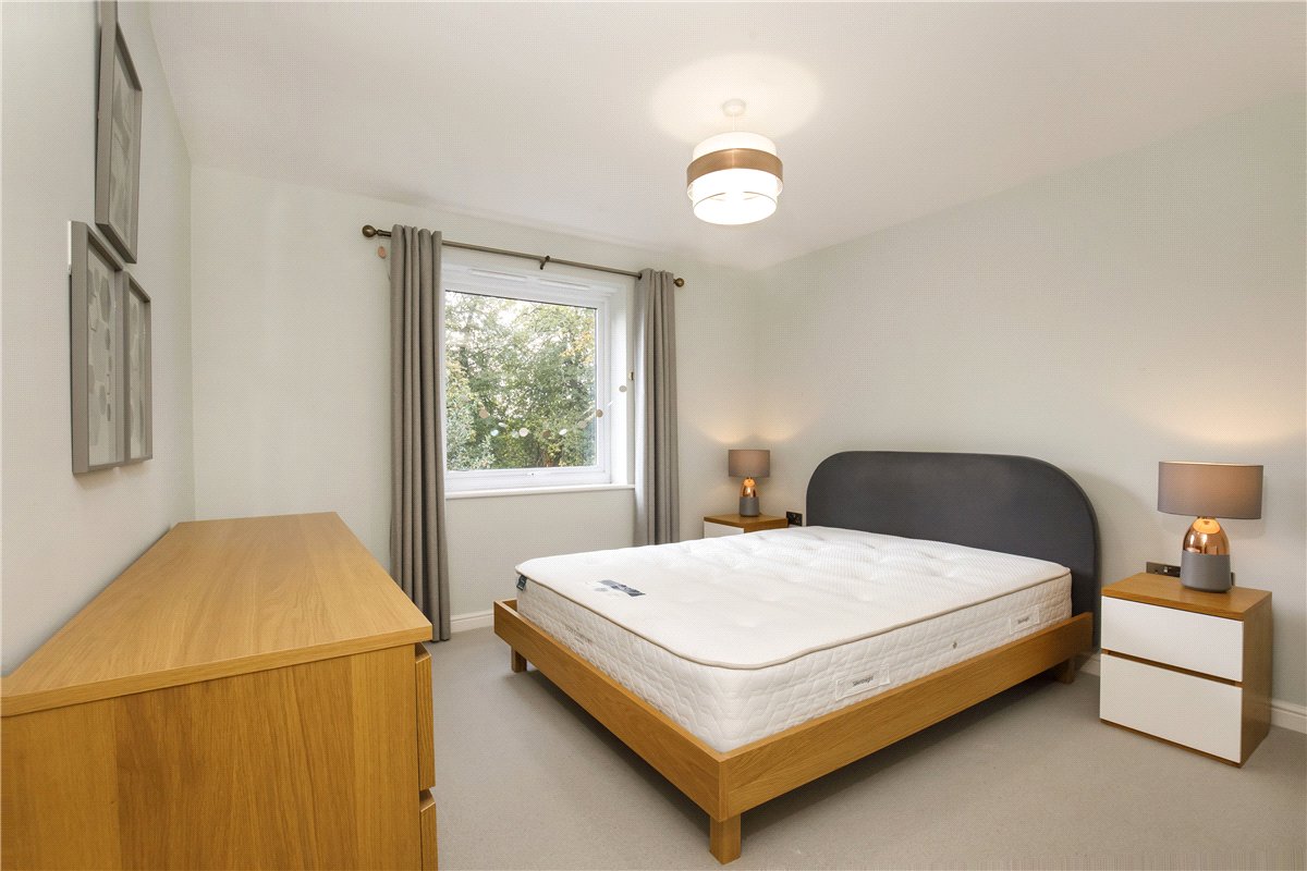 3 bedroom flat, The Avenue, York YO30