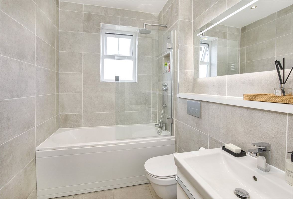 5 bedroom house, Hughlings Close, Green Hammerton YO26 - Available