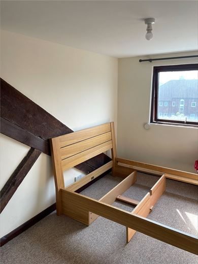1 bedroom flat, Flaxley Road, Selby YO8 - Available