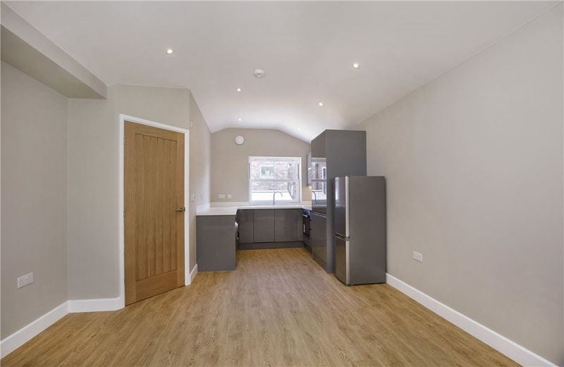 2 bedroom house, Front Street, Acomb YO24 - Available