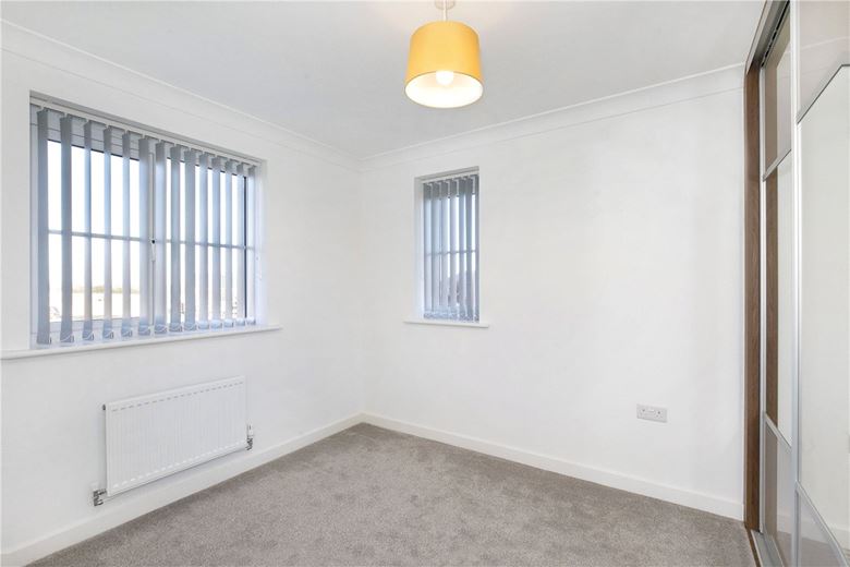 3 bedroom house, Ingleborough Drive, Harrogate HG3 - Available