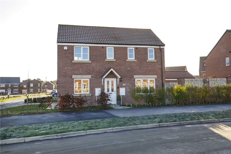 3 bedroom house, Ingleborough Drive, Harrogate HG3 - Available