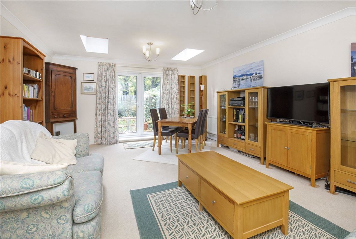 4 bedroom house, Tadcaster Road, Dringhouses YO24 - Let Agreed