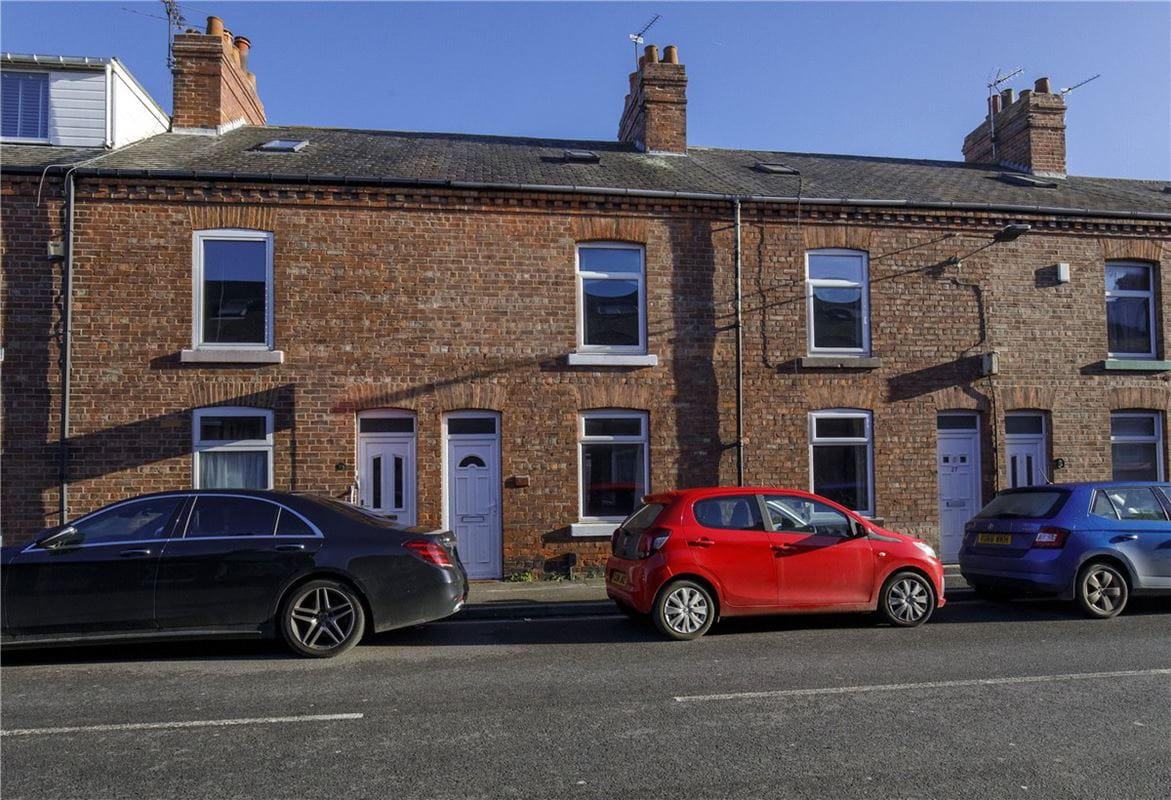 2 bedroom house, Nalton Street, Selby YO8 - Let Agreed