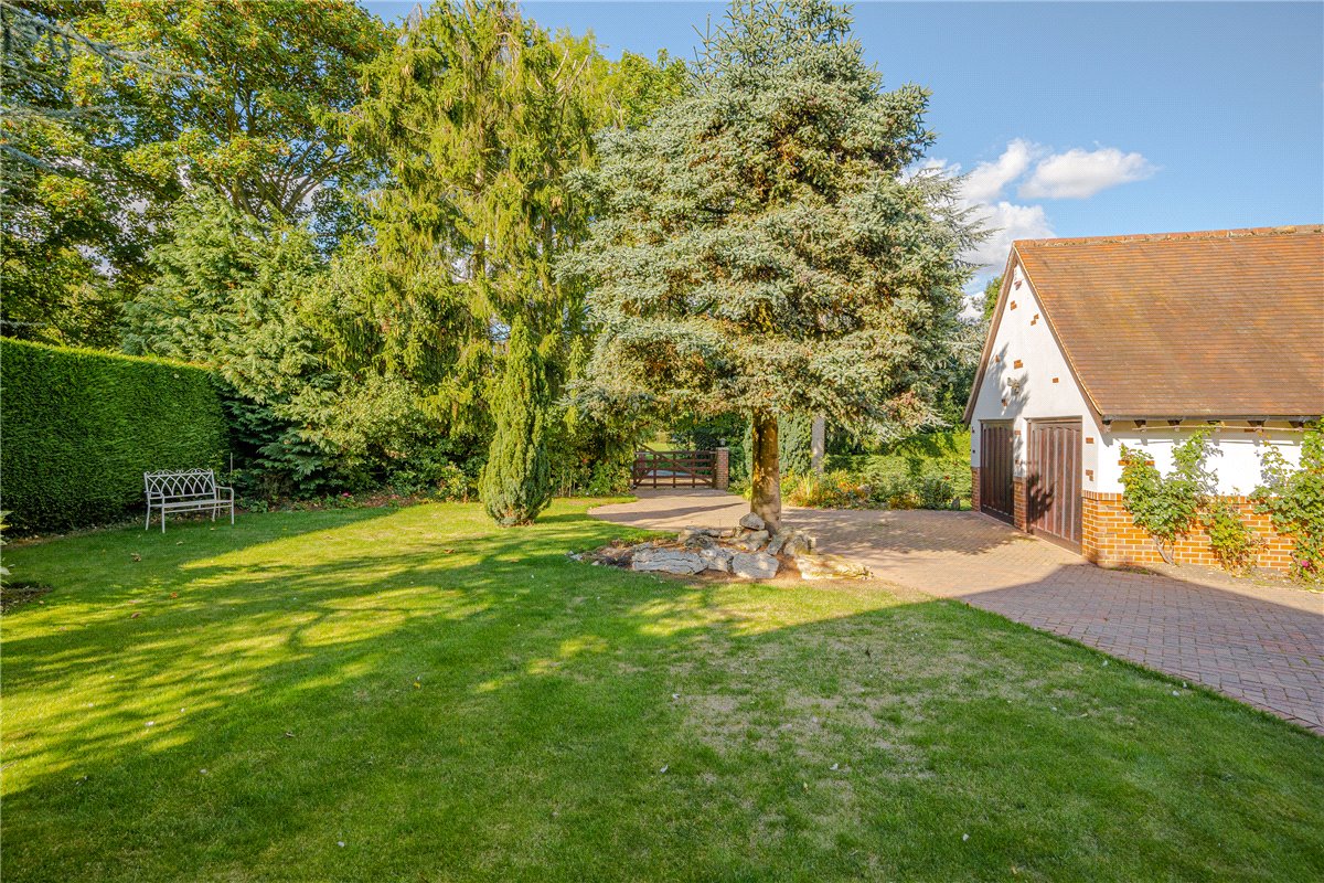 4 bedroom house, Pump Alley, Bolton Percy YO23 - Available