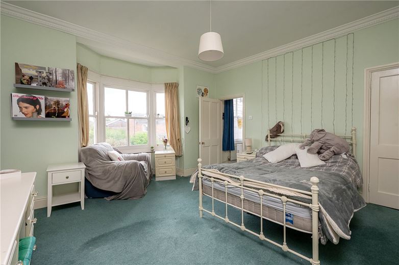 5 bedroom house, The Old Village, Huntington YO32 - Available