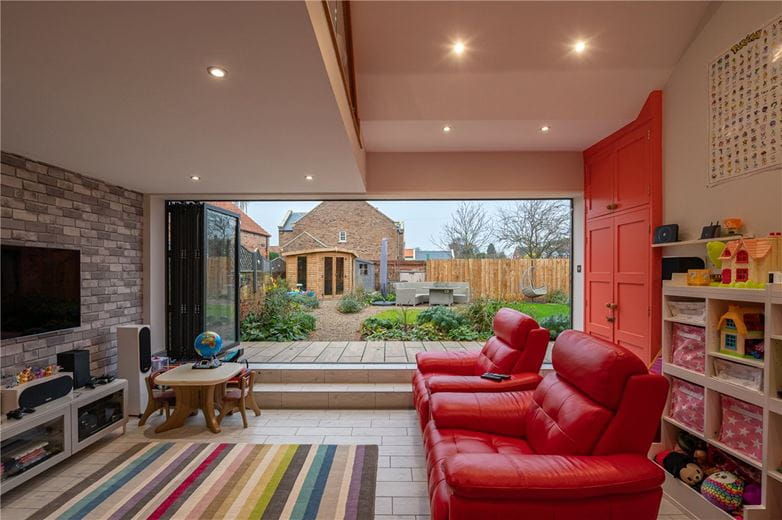 5 bedroom house, Breighton, Selby YO8 - Available